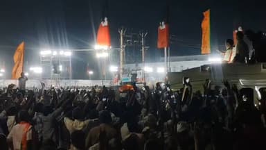 பல்லடம்: பல்லடத்தில் தேசிய ஜனநாயக கூட்டணி வேட்பாளர்களை ஆதரித்து எதிர்க்கட்சித் தலைவர் அதிமுக பொதுச்செயலாளர் எடப்பாடி பழனிச்சாமி பிரச்சாரம்