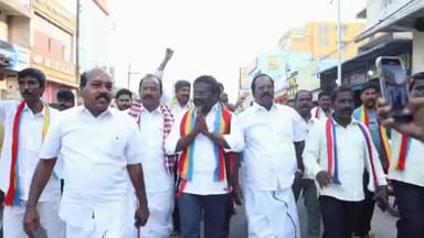 திருப்போரூர்: திருப்போரூரில் பாட்டாளி மக்கள் கட்சி வேட்பாளர் தீவிர வாக்கு சேகரிப்பில் ஈடுபட்டார்