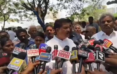 హిమాయత్ నగర్: కూకట్పల్లిలో చిరు వ్యాపారుల షాపుల తొలగింపుపై స్థానిక MLA మాధవరం కృష్ణారావు ఆగ్రహం