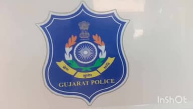 તારાપુર: તારાપુર મોટી ચોકડી ગાડી અને ટ્રક વચ્ચે થયેલા અકસ્માતમાં પોલીસ મથકે ફરિયાદ નોંધાઈ