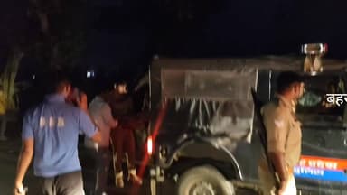 दुःखद!बस की टक्कर से मासूम का सिर धड़ से अलग
#Bahraich #Payagpur #RoadAccident #BusAccident #BreakingNews #ChildDeath #S...