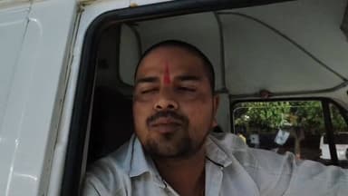 #लहार में 108 जननी एम्बुलेंस की हालत देखिए 10,15 दिन से बंद मरीज परेशान ,,परिजन परेशान,, हालत खराब ,,