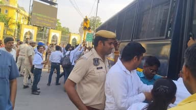 🚨 19 दिनों का धैर्य और फिर गिरफ्तारी! क्या पत्रकारों को जेल भेजना ही सरकार का समाधान है? 🚨
#Justice #JaipurProtest #19D...