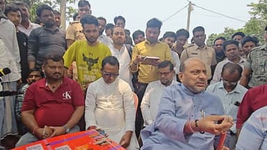 पीड़ित परिवार के बीच पहुंचे विधायक गोपाल अग्रवाल | इस समुदाय को लिया आड़े हाथ | चुन चुन कर दोषियों को भेजेंगे जेल
#Kisha...