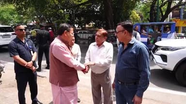 LIVE: सीएम हेल्पलाइन 1905 में दर्ज शिकायत का औचक निरीक्षण करने मौके पर पहुंचे सीएम धामी।
#NoDelayOnlyAction #PushkarSin...