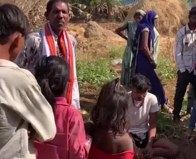 शहपुरा: देवरी खुर्द गांव में बाड़ी में निकली मां काली की प्रतिमा, दर्शन के लिए उमड़ी श्रद्धालुओं की भीड़