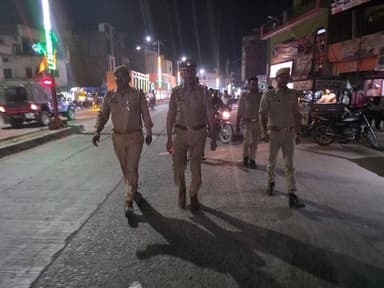 पुलिस अधीक्षक कन्नौज विनोद कुमार के निर्देशन में जनपद में शांति एवं कानून व्यवस्था बनाये रखने हेतु थाना सौरिख पुलिस द्व...