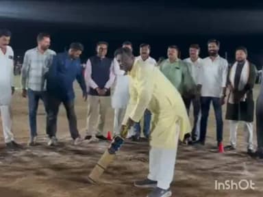 गैरतगंज: देवनगर में विधायक क्रिकेट कप नाइट टूर्नामेंट का भव्य समापन, खिलाड़ियों को किया सम्मानित