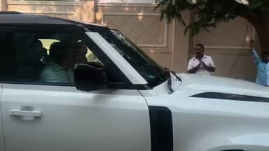 திருப்பூர் தெற்கு: அவிநாசி சாலையில் உள்ள பின்னலாடை நிறுவனத்தில் தொழிலாளர்களுடன் தமிழக முதல்வர் கலந்துரையாடினார்