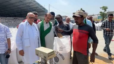 रादौर: बीकेयू ने अनाज मंडी में तौल कांटों और खरीद प्रक्रिया का निरीक्षण किया, उठान की धीमी गति पर चिंता जताई