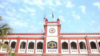 કસ્બા જન્નતગ્રીન સોસાયટી મકાન નંબર 183થી વિદેશી દારૂની જથ્થો ઝડપાયો