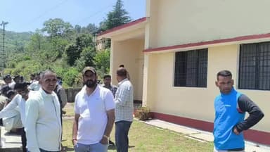 चम्पावत: गोरलचौड़ मैदान में भाला लगने से पॉलिटेक्निक के छात्र की मौत, खबर सुनते ही मां हुई बेहोश