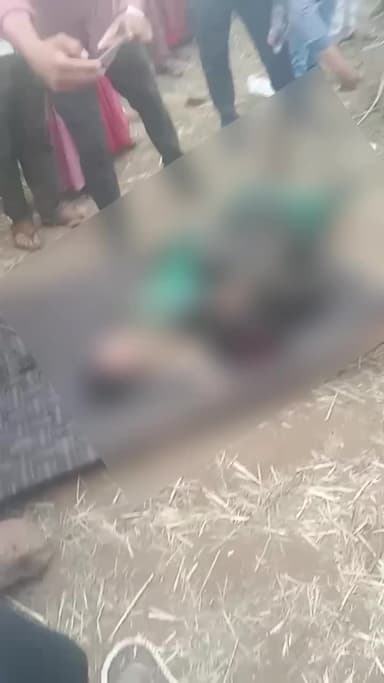 टीकमगढ़: कुएं में मिला मां-बेटे का शव, मायके पक्ष ने लगाया हत्या का आरोप, ज़िला अस्पताल में हुआ पोस्टमार्टम