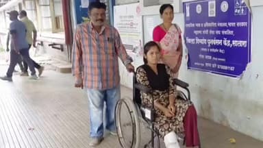 सातारा: रहमतपूरमध्ये आंबेडकर जयंतीदिनी धडक: युवती गंभीर जखमी, अज्ञात वाहनचालक फरार; पोलिसांवर तक्रार नोंदवण्यास टाळाटाळीचा आरोप