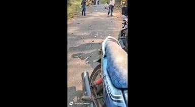 గూడెం కొత్తవీధి మండలం బొంతువలస ఘాటీలో కొండ అంచును ఢీకొన్న ఐచర్ వ్యాన్ పదిమందికి గాయాలు