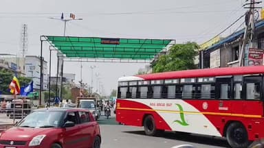 ಯಾದಗಿರಿ: ಟ್ರಾಫಿಕ್ ಸಿಗ್ನಲ್ಗಳಲ್ಲಿ ಹಸಿರು ನೆರಳಿನ ಪರದೆ ಅಳವಡಿಸಿದ ನಗರಸಭೆ ಸಾಮಾಜಿಕ ಹೋರಾಟಗಾರ ಉಮೇಶ ಕೆ. ಮುದ್ನಾಳ ಅವರಿಂದ ಧನ್ಯವಾದ ಅರ್ಪಣೆ