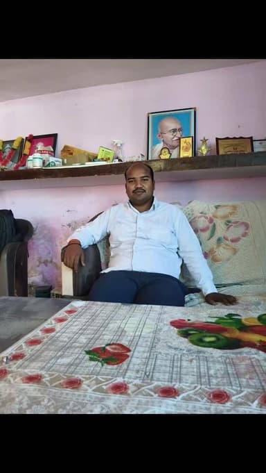 🤝 दोस्ती हमारे लिए टाइमपास नहीं, एक जिम्मेदारी है…
यह वो रिश्ता है जो खून से नहीं, भरोसे से बनता है। ❤️
हम हालात देखकर स...