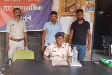 चानन: किऊल थाना पुलिस ने वाहन जांच में शराब के साथ दो लोगों को किया गिरफ्तार