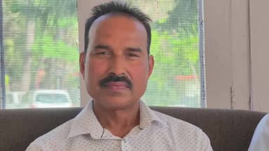 बिलासपुर सदर: स्वारघाट में कांग्रेस कार्यकर्ताओं ने खुशी मनाई, अमरजीत सिंह बंगा के अध्यक्ष बनने पर बांटे लड्डू