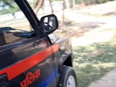 पिंड्रा: बड़ागांव पुलिस ने समीर सिंह हत्या कांड में 50 हजार के इनामिया संदीप यादव के घर की मुनादी की