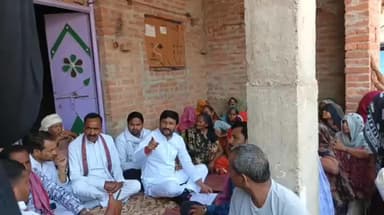 माधौगढ़: नगर में 60 अज्ञात और 16 नामजद एफआईआर हुई, सपा पार्टी के जिला अध्यक्ष पहुंचे