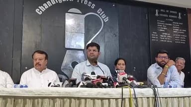 #दुष्यंत बोले - #उपमुख्यमंत्री के काफिले में #घुस के गोली मार जाए तो...
#DushyantChautala #दुष्यंतचौटाला #HaryanaPolit...