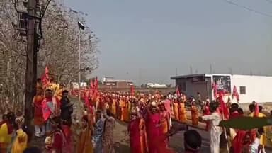 पेटरवार: भेलवाटांड में हनुमान जी की प्राण प्रतिष्ठा के लिए भव्य कलश यात्रा, पांच दिवसीय महायज्ञ का आयोजन