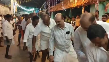 ಕೃಷ್ಣರಾಜಪೇಟೆ: ಹುಟ್ಟೂರಲ್ಲಿ ರಂಗ ಕುಣಿದು ಸಂಭ್ರಮಿಸಿದ ಮಾಜಿ ಸಚಿವ ಕೆ ಸಿ ನಾರಾಯಣಗೌಡ