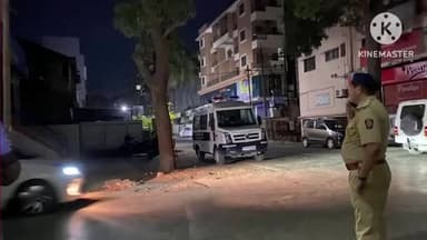 मिरज: राम मंदिर चौकात मध्यरात्री गोळीबारचा थरार ; एक जखमी गुंड टोल्यासह तिघांवर गुन्हा दाखल.