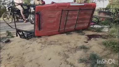 छिबरामऊ: सौरिख के नादेमउ रोड एक्सप्रेसवे पर तेज रफ्तार अज्ञात वाहन ने ई-रिक्शा को मारी टक्कर, एक की मौत, चार गंभीर घायल