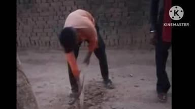 पाली: ग्राम महोली में दबंगों पर ग्राम पंचायत द्वारा डाली गई सीसी रोड खोदकर अवैध कब्जा करने का आरोप, वीडियो हुआ वायरल