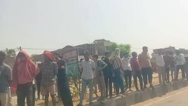 औरंगाबाद: विद्युतकर्मी की मौत से बवाल, परिजनों ने 2 घंटे जाम रखा जीटी रोड
#Aurangabad #Madanpur #BiharNews #BijliVibhag...