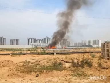 गुरुग्राम: खांडसा रोड पर इलेक्ट्रॉनिक्स गोदाम में भीषण आग, ओरिएंट बीटेक कंपनी के पास हुई घटना