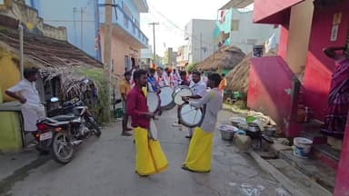 சின்ன சேலம்: வடக்கனந்தல் பகுதியில் தமிழக வெற்றிக் கழகத்தின் வேட்பாளர் ஜெகதீசன் வீதி வீதியாக சென்று தீவிரவாக்கு சேகரிப்பு