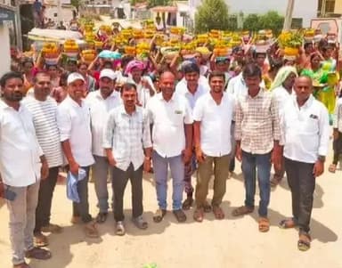 సదాశివనగర్: ధర్మారావుపేటలో ముదిరాజ్ సంఘం ఆధ్వర్యంలో పెద్దమ్మ తల్లికి ఘనంగా బోనాల ఉత్సవాలు