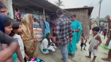 देसरी: असम की गर्लफ्रेंड को वैशाली में छोड़कर भागा प्रेमी, लड़की बोली- शादी का झांसा देकर बनाया संबंध