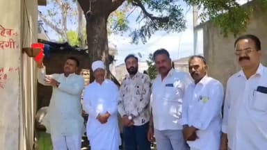 सुवासरा: सुवासरा वार्ड 15: भाजपा कार्यकर्ताओं ने आश्रम में पक्षियों के लिए लगाए जलपात्र