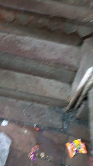 Varanasi, famous dukaan ek, sau pachchees, saal purani. Rabri, Malai