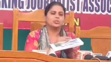 ಹಾಸನ: ಪಕ್ಕದ ಜಮೀನಿನ ಮಾಲೀಕರಿಂದ ಕಿರುಕುಳ ಮಹಿಳೆ ತೇಜಸ್ವಿನಿ ಆರೋಪ