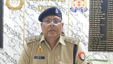 #Aligarh । #AligarhPolice
थाना सासनीगेट- दि0 18.04.26 को थाना सासनीगेट क्षेत्रान्तर्गत एक महिला के बच्चा चोर होने की सूच...