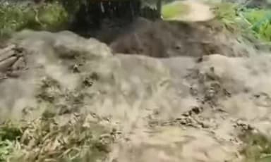 वारिसनगर: गोटयाही वार्ड 9 में रास्ता बंद होने से दलित परिवार काला पानी की सजा झेलने को मजबूर