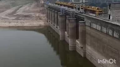 गंधवानी: जीराबाद में डैम का जलस्तर गिरने से किसान चिंतित