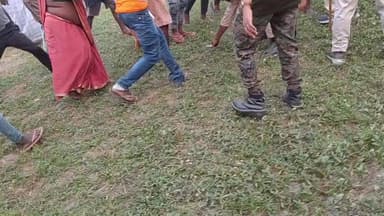 दरभंगा में मद्य निषेध टीम पर हमला, तीन पुलिसकर्मी घायल, इलाके में तनाव
दरभंगा:- जिले के बहेड़ा थाना क्षेत्र अंतर्गत धरौ...