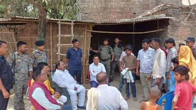 बैरिया: बैरा टोला में युवक की चाकू मारकर हत्या, मंत्री नारायण प्रसाद ने पीड़ित परिवार से मिलकर सख्त कार्रवाई के दिए निर्देश