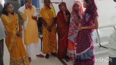 पुरैनी: प्रखंड प्रमुख ने पुरैनी अस्पताल का किया निरीक्षण, मरीजों की समस्याओं को सुना।