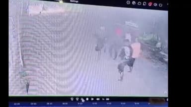 ਸੁਲਤਾਨਪੁਰ ਲੋਧੀ: ਪਿੰਡ ਕਾਲਰੂ ਨੇੜੇ ਬਸਤੀ ਰੰਗੀਲਪੁਰ ਵਿਚ ਚੋਰਾਂ ਵੱਲੋਂ ਦੋ ਘਰਾਂ ਤੇ ਧਾਵਾ, 15 ਤੋਲੇ ਸੋਨਾ ਤੇ ਇੱਕ ਲੱਖ ਰੁਪਏ ਚੋਰੀ, ਚੋਰ ਸੀ.ਸੀ.ਟੀ.ਵੀ. ਚ ਕੈਦ