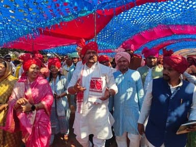 सामूहिक कन्या विवाह सामाजिक समरसता और सद्भाव का प्रतीक- विधायक
...
सामूहिक कन्या विवाह से समाज में सादगीपूर्ण एवं आदर्श...