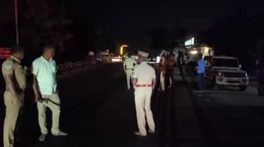 பண்ருட்டி: பணிக்கன் குப்பம் பகுதியில் எரிவாயு டேங்கர் லாரி கசிவால் தேசிய நெடுஞ்சாலையில் போக்குவரத்து நிறுத்த