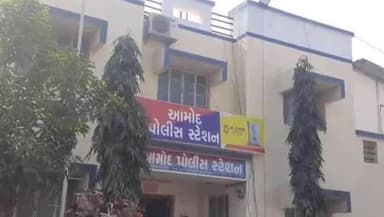 આમોદ: તાલુકાના શ્રી કોઠી-રોંધ જતા માર્ગ ઉપર કોઠી ગામની સીમમાં સાઈડ દર્શાવતા બોર્ડ સાથે ભટકાતા બાઈક સવારનું કરુણ મોત નીપજ્યું