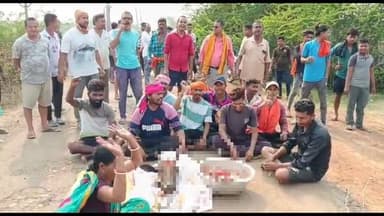 #ସଦର_ବ୍ଲକ_ବାହାବଳପୁର_ପଞ୍ଚାୟତ_ବାହାବଳପୁର_ଗ୍ରାମ_ରେ #ବଜରଙ୍ଗ_ଦଳ_ତରଫରୁ_ଗୋ_ମାଂସ_ଜବତ ଗ୍ରାମ ବାସୀ ଙ୍କ ଦ୍ଵାରା ରାସ୍ତା ଅବରୋଧ |
#bharat...